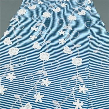 3D borduurwerk bloemen stof